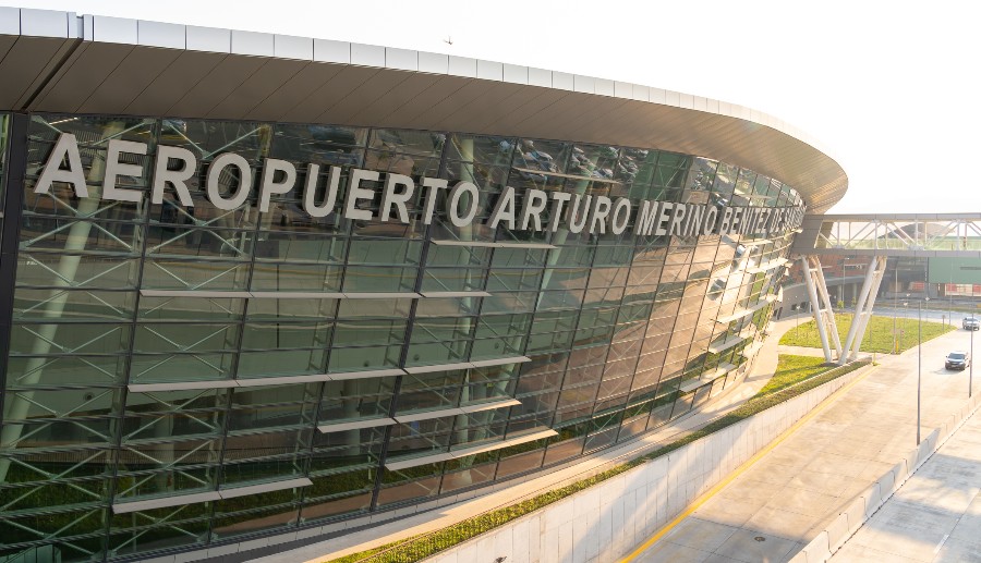 Foto del Aeropuerto Internacional Arturo Merino Benítez.