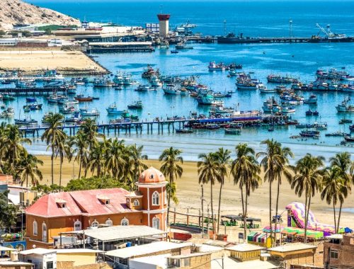 Playa famosa en Piura